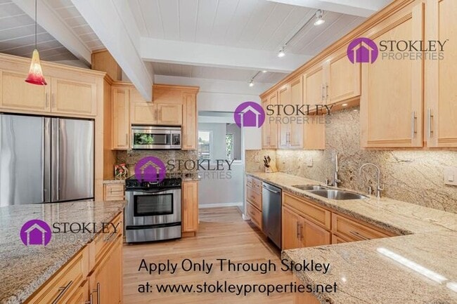 Building Photo - 155 Farallon Ct