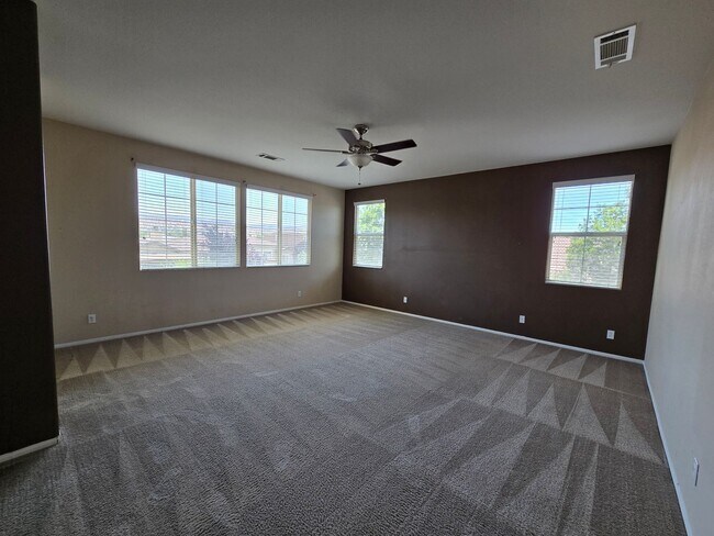 Building Photo - 1116 Witherill Pl