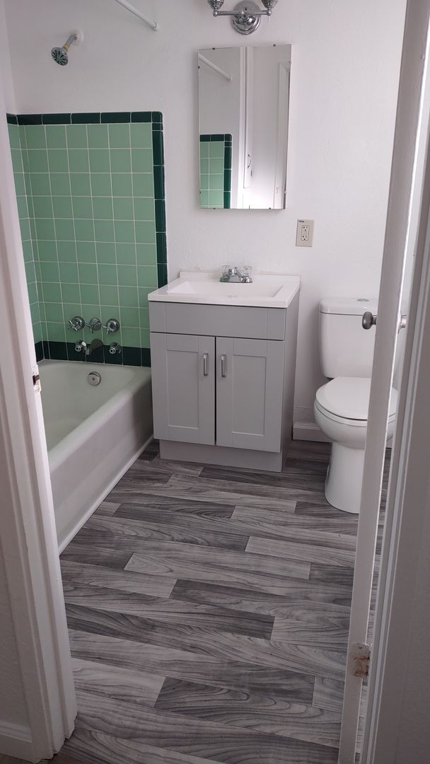 Building Photo - 5630 53rd St