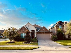 Building Photo - 18314 Southwood Creek Dr