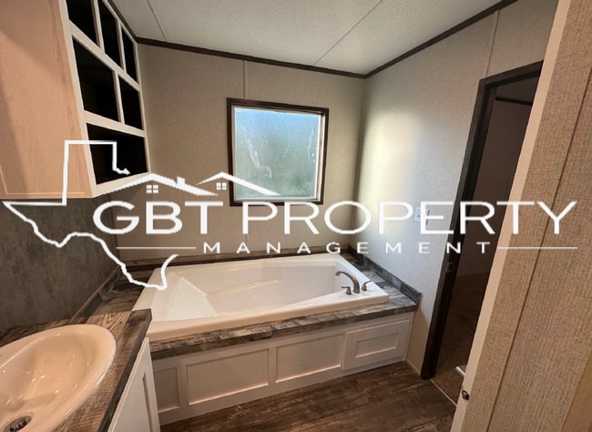 Building Photo - Brand New Home!