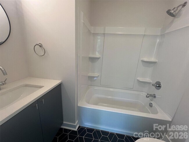 Building Photo - 1358 Briar Creek Rd