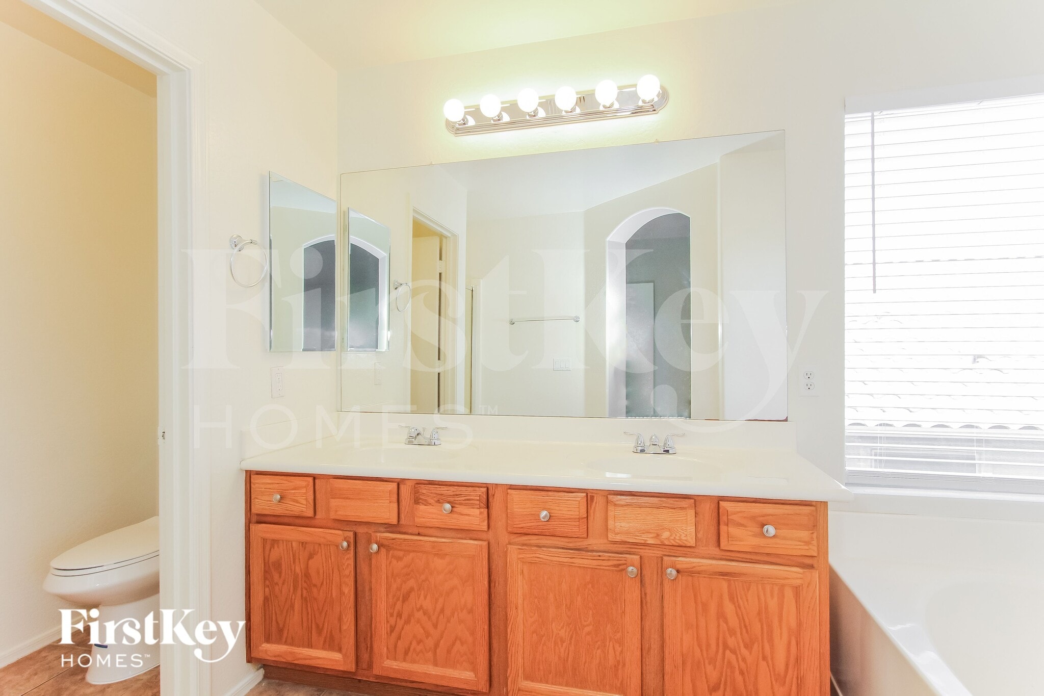 Building Photo - 12694 W Flower St