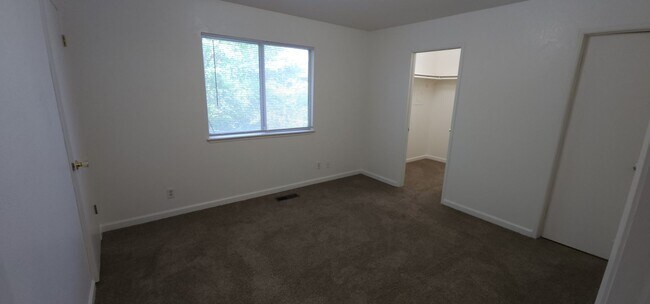 Building Photo - Timothy