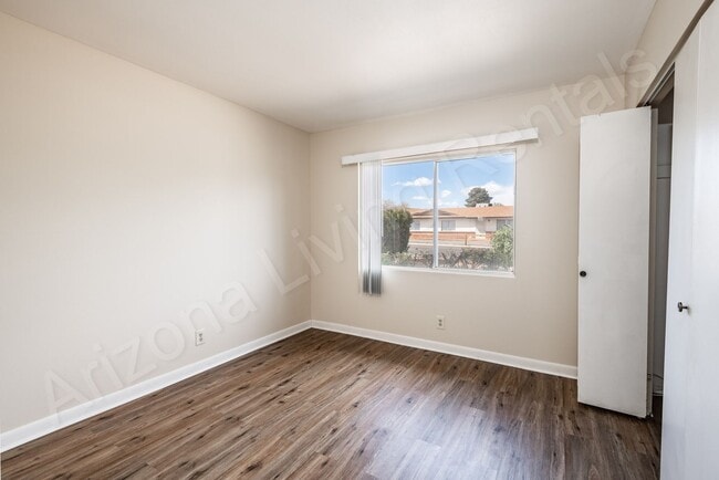Building Photo - MOVE IN SPECIAL, $675 OFF FIRST MONTH