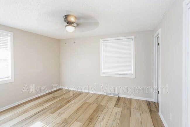Building Photo - 1014 Lindenwood Ln