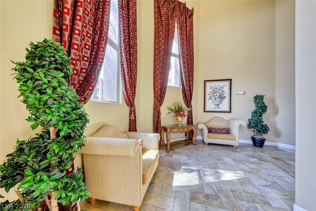 Building Photo - 20 Via Mantova