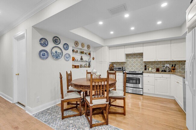 Building Photo - 22922 Ironwedge Dr
