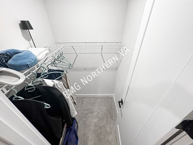 Building Photo - 41684 Carefree Court