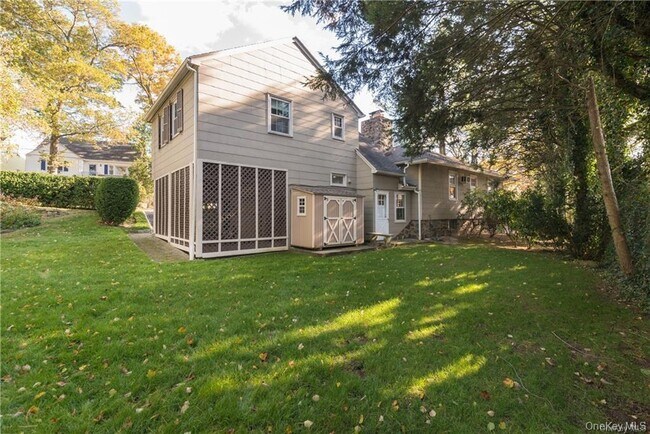 Building Photo - 1 Senate Pl