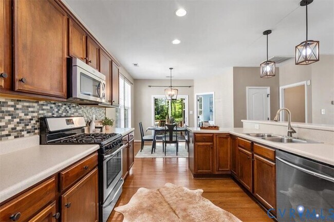 Building Photo - 7319 Vicenzo Dr