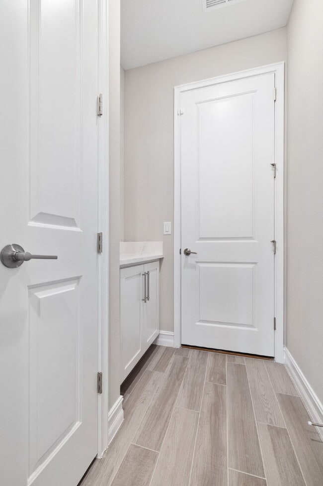 Building Photo - Estancia gated community 4-Bed Oasis with ...