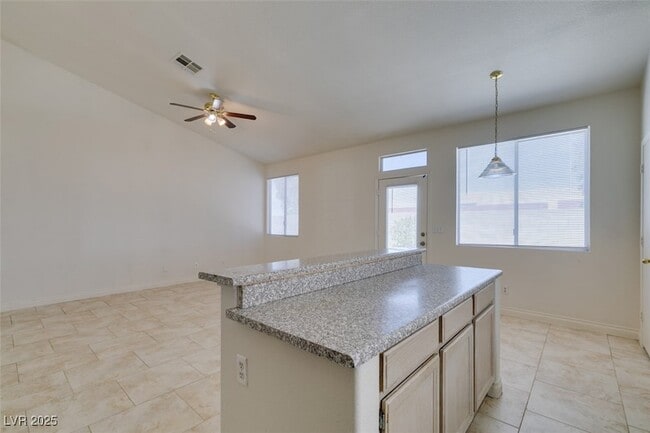 Building Photo - 2510 Roaring Lion Ave