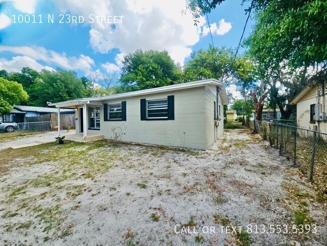 Building Photo - 10011 N 23rd St