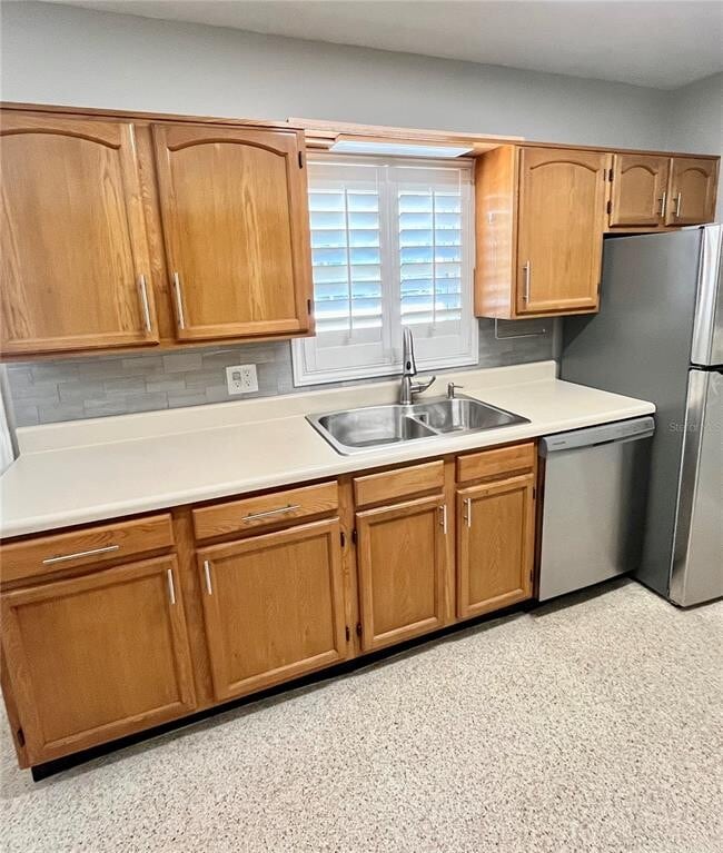 Building Photo - 1060 Jesse Ave