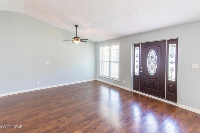 Building Photo - 403 E Gulf Blvd