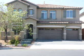 Building Photo - Large 4-Bedroom + Office Home with Loft/Game Room in Prime Summerlin Location
