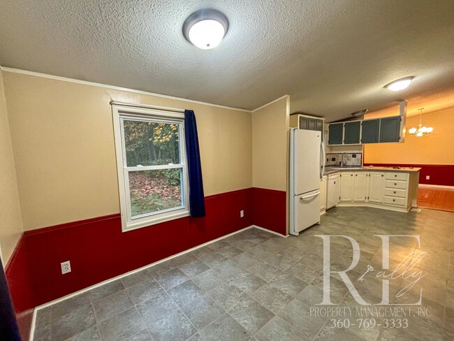 Building Photo - Spacious 3-Bedroom + Office Home with Larg...