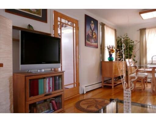 Building Photo - 92 Emerson Gardens Rd