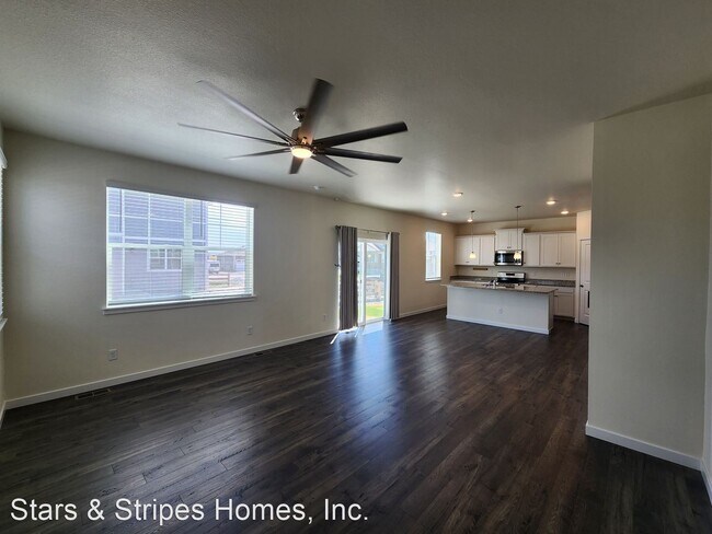 Building Photo - 4 br, 3 bath House - 45802 Red Tail Drive