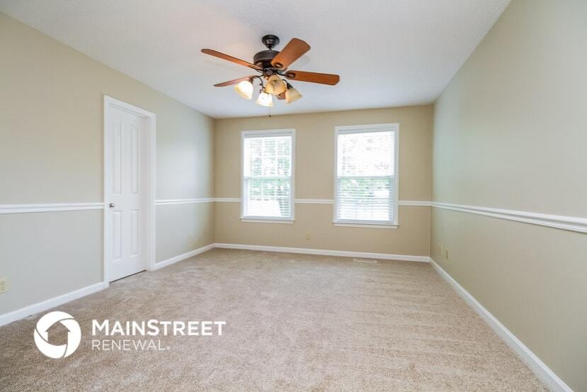 Building Photo - 1311 Amberwood Cir