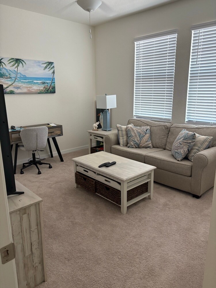 Building Photo - 10054 Crooked Creek Dr