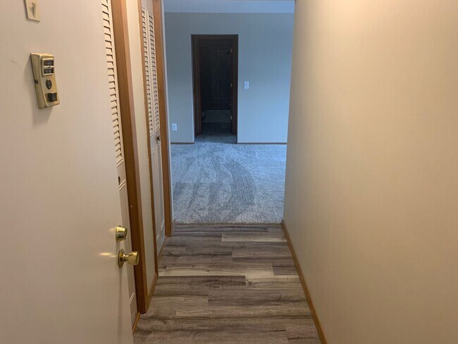 Building Photo - Indian Village Apartments -  1 Bed/1 Bath ...