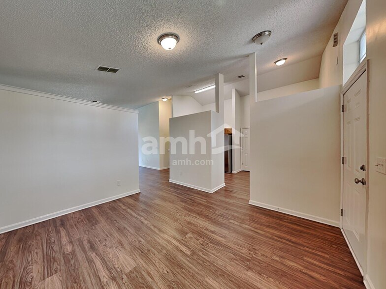 Building Photo - 927 Ashton Cove Terrace