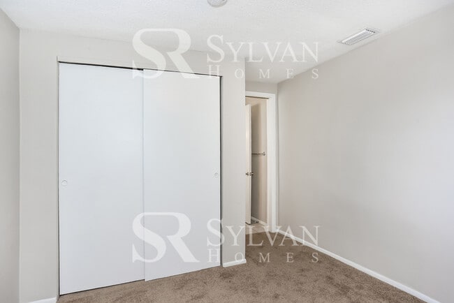 Building Photo - Coming HOME never felt so good!