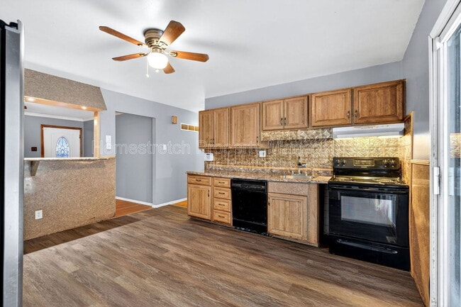 Building Photo - 2668 Daman Ct