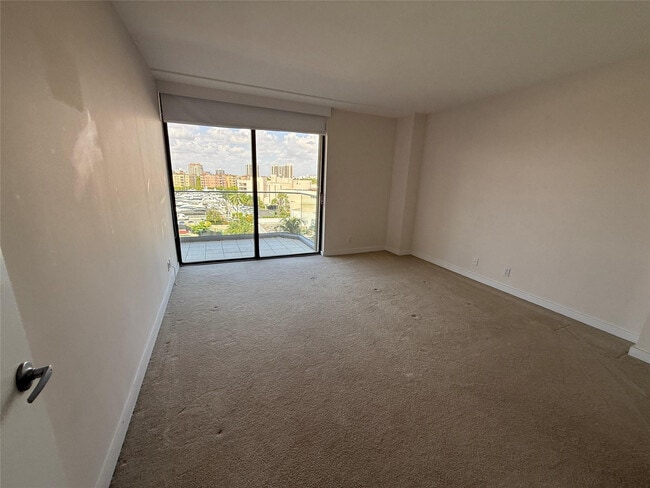 Building Photo - 19707 Turnberry Way