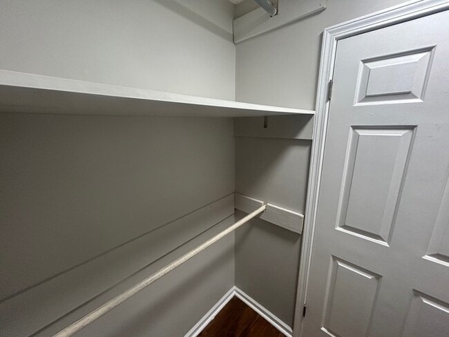 Building Photo - 207 Coronado Rd