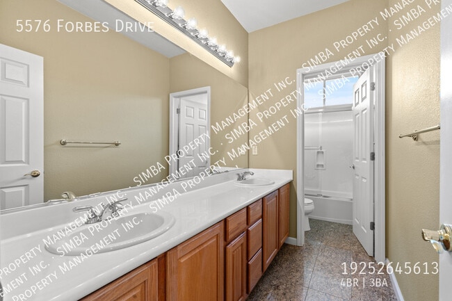 Building Photo - 5576 Forbes Dr