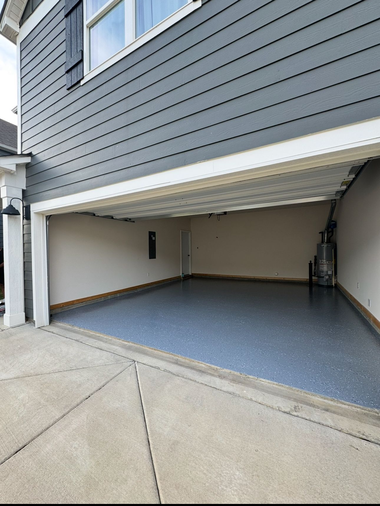 Building Photo - 245 Chelsea Park Cir