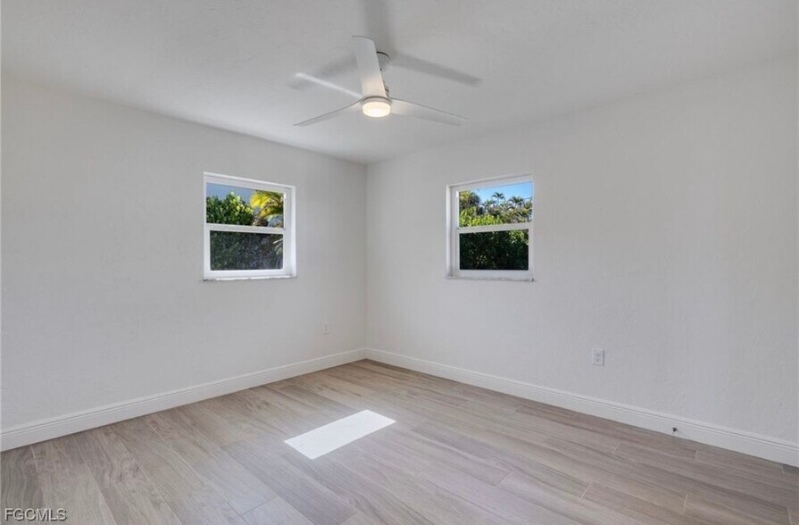 Building Photo - 7171 Drake Dr