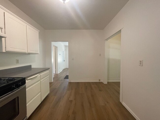 Building Photo - 9230 Curbaril Ave