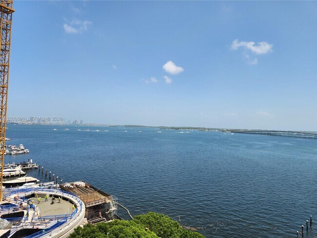 Building Photo - 1865 Brickell Ave