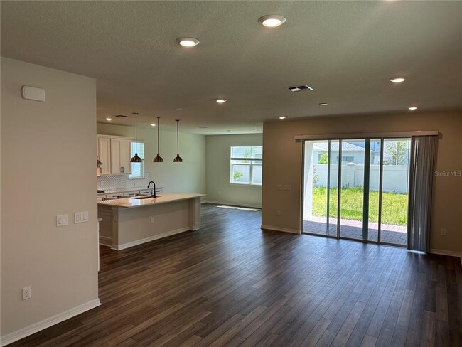 Building Photo - 10355 Parkview Reserve Ln