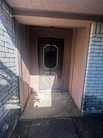 Building Photo - 6403 San Juan Ave