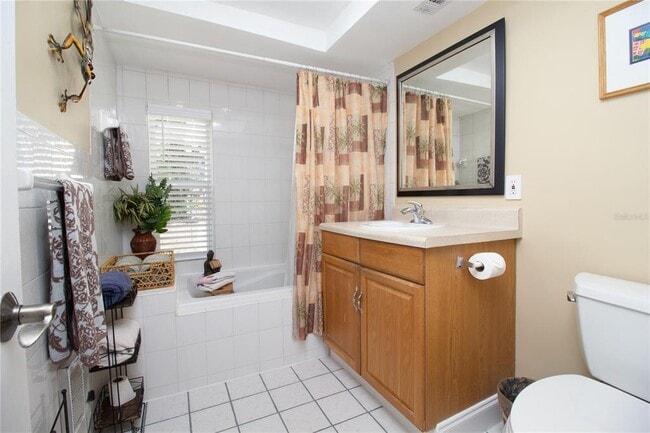 Building Photo - 4333 Newbury Dr