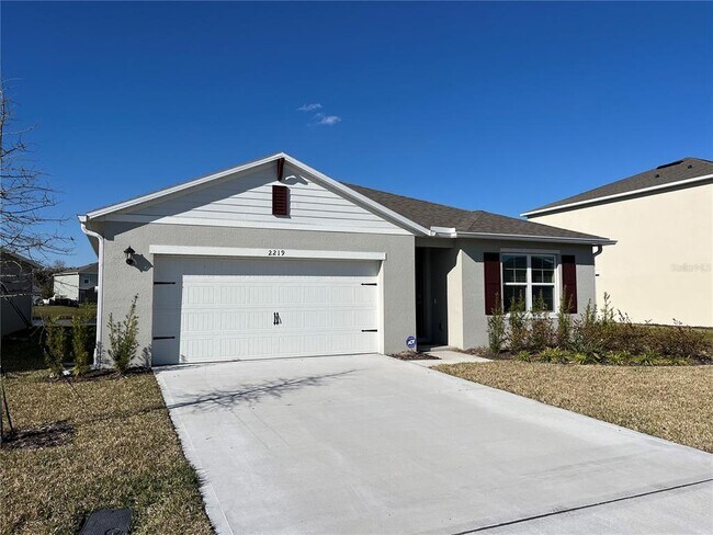 Building Photo - 2219 Lake Preserve Cir