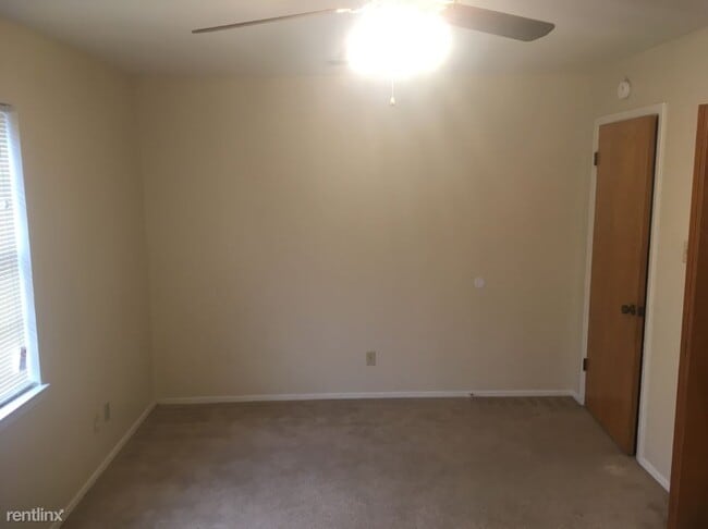 Building Photo - 3 br, 2 bath House - 680 Nola Ruth Blvd