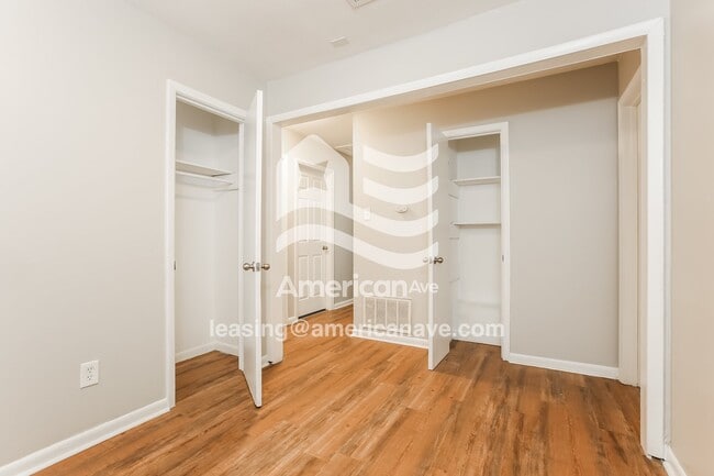 Building Photo - 3520 Pinewood Loop