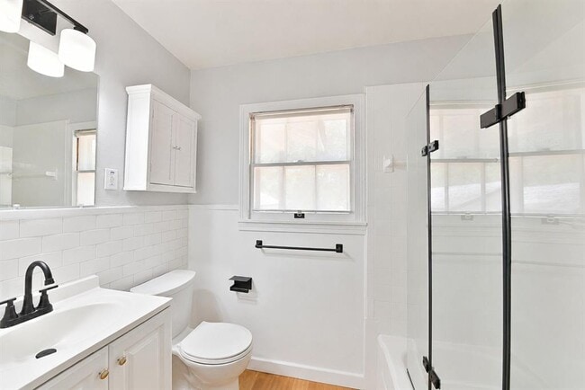 Building Photo - 1008 Milam Pl