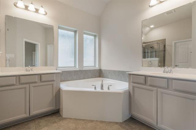 Building Photo - 1513 Tanglewood Trail