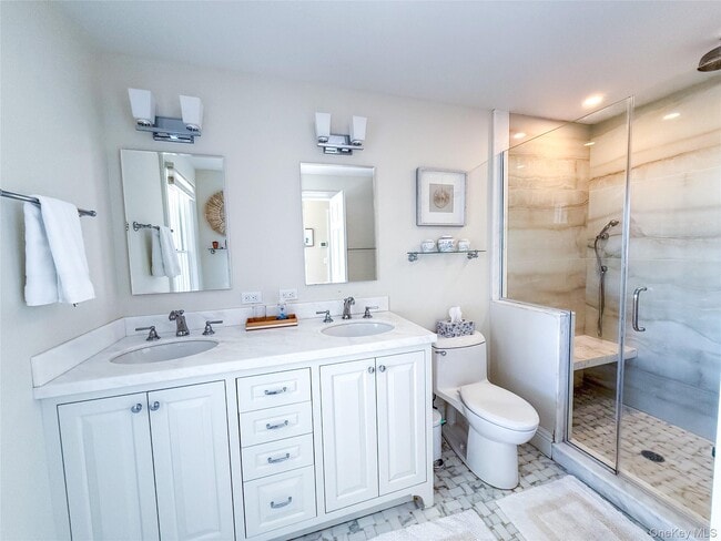 Building Photo - 2450 Peters Neck Rd