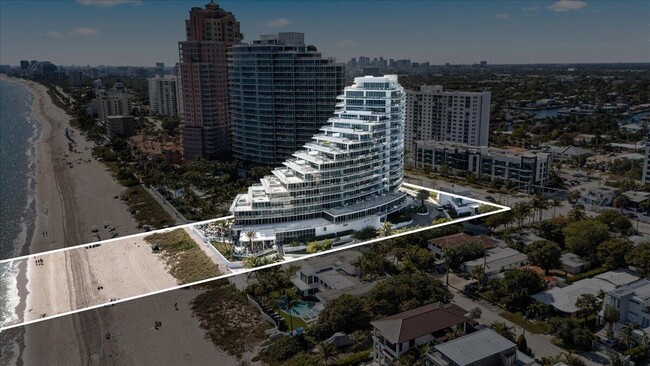 Building Photo - 2200 N Ocean Blvd