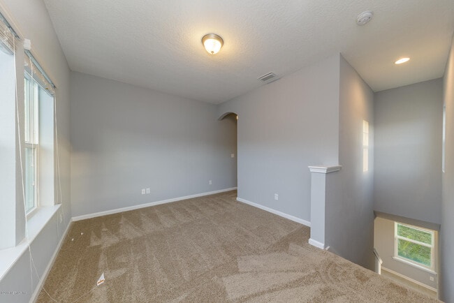 Building Photo - 180 Concave Ln