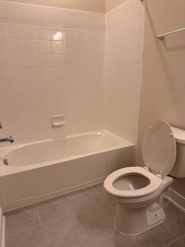 Building Photo - 13362 Arrowbrook Centre Dr