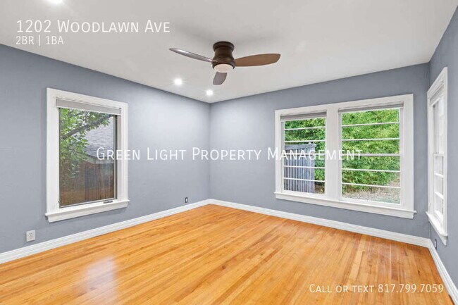 Building Photo - 1202 Woodlawn Ave
